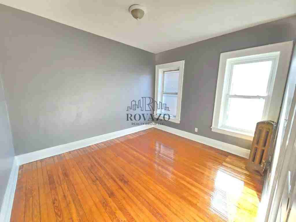 322 Park Avenue #1 - Photo 3 of 5