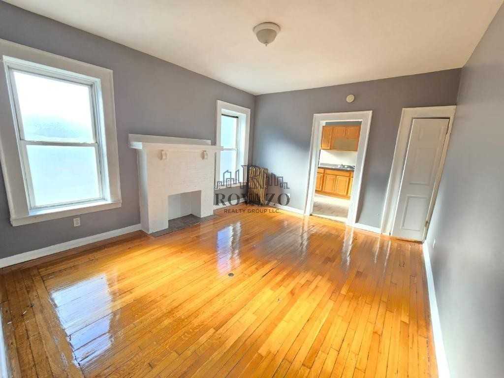 322 Park Avenue #1 - Photo 4 of 5