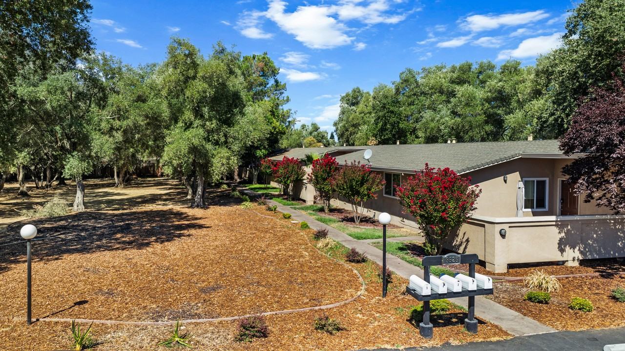 Norris Avenue - Photo 6 of 10