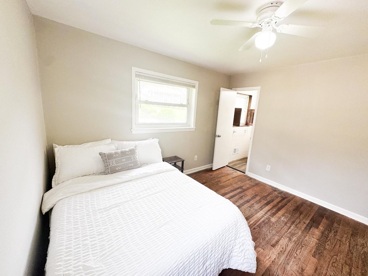 Glenview Cir Sw - Photo 7 of 11