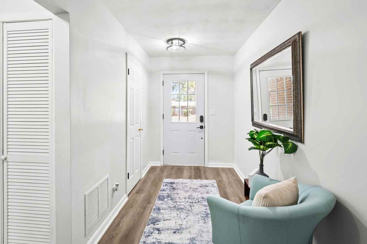 Coppedge Ave - Photo 3 of 15