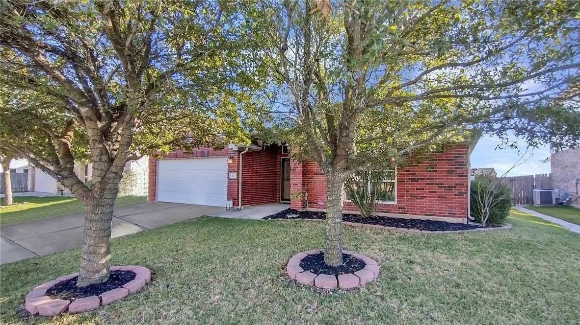 4121 Lake Edge Way - Photo 4 of 40