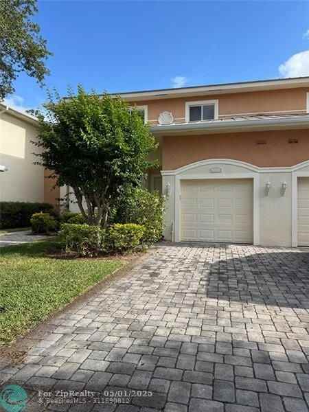 2565 Stockbridge Sq Sw - Photo 3 of 34