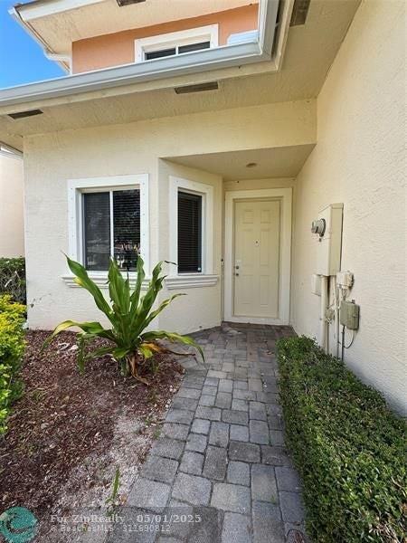 2565 Stockbridge Sq Sw - Photo 4 of 34