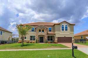 featured image of 2446 Linkwood Ave