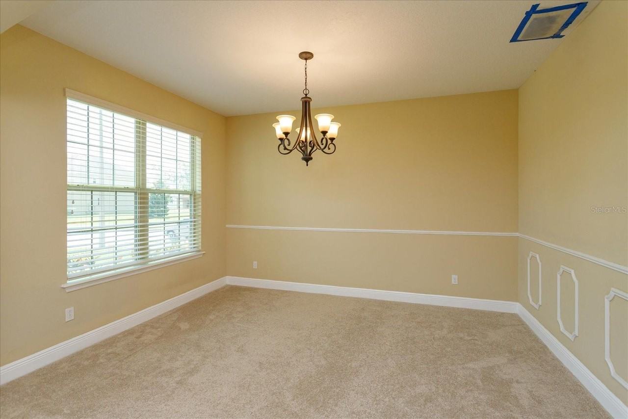 2446 Linkwood Ave - Photo 4 of 25