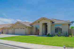 6093 E 46th Ln - Photo 1 of 1