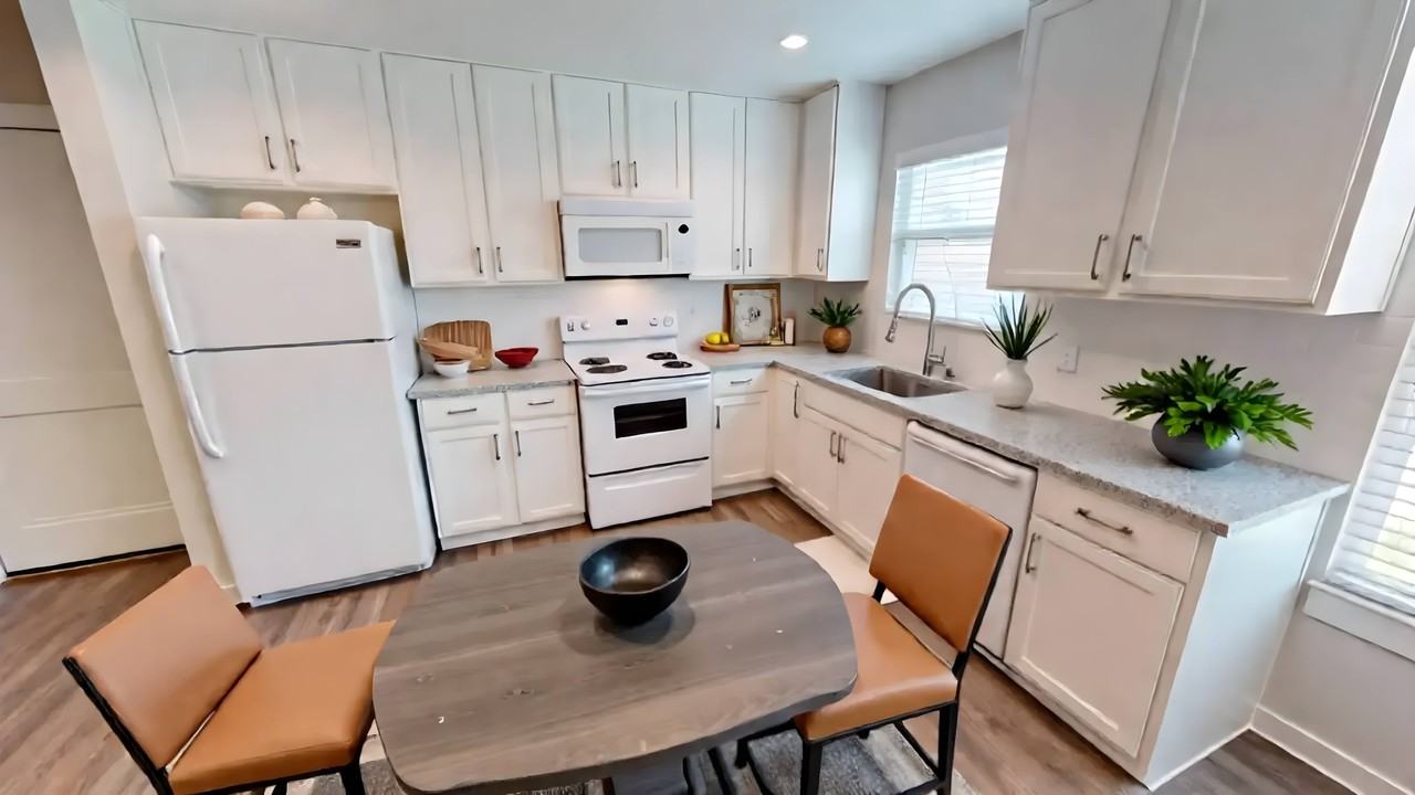 Treemont Apartments - Photo 6 of 42