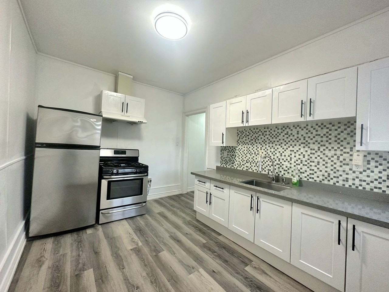 6 Glebe Street - Photo 2 of 14