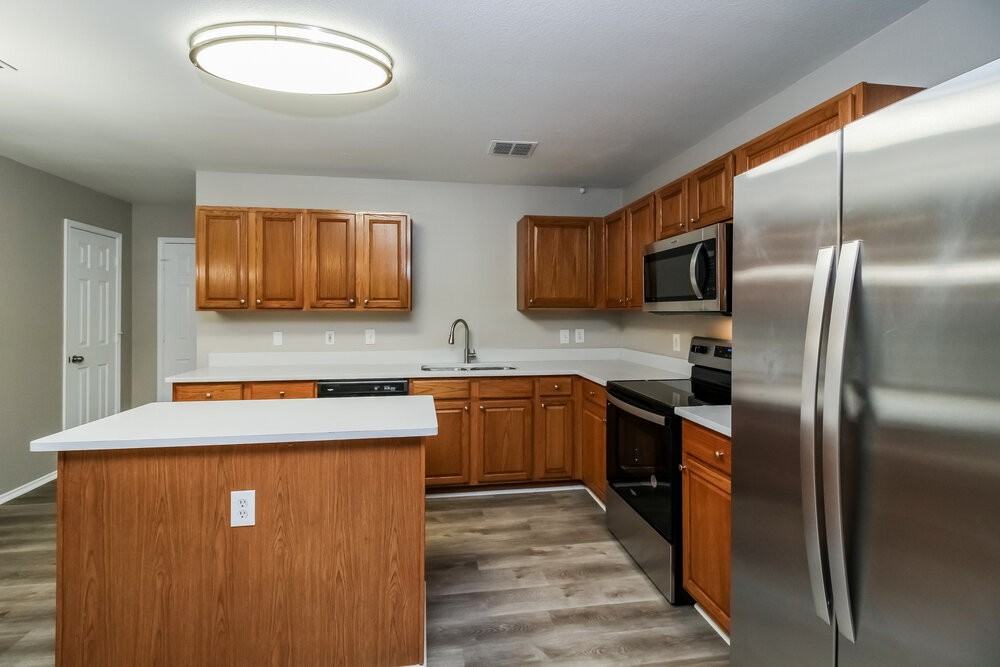 2200 Southway - Photo 7 of 16
