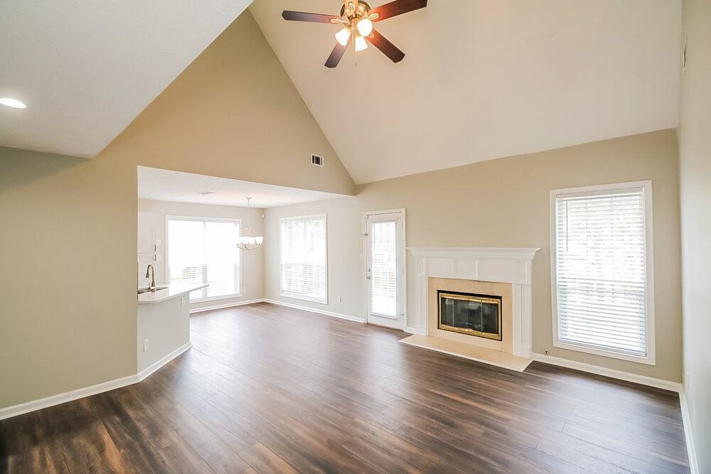 77 Harbour Town Cv - Photo 7 of 18