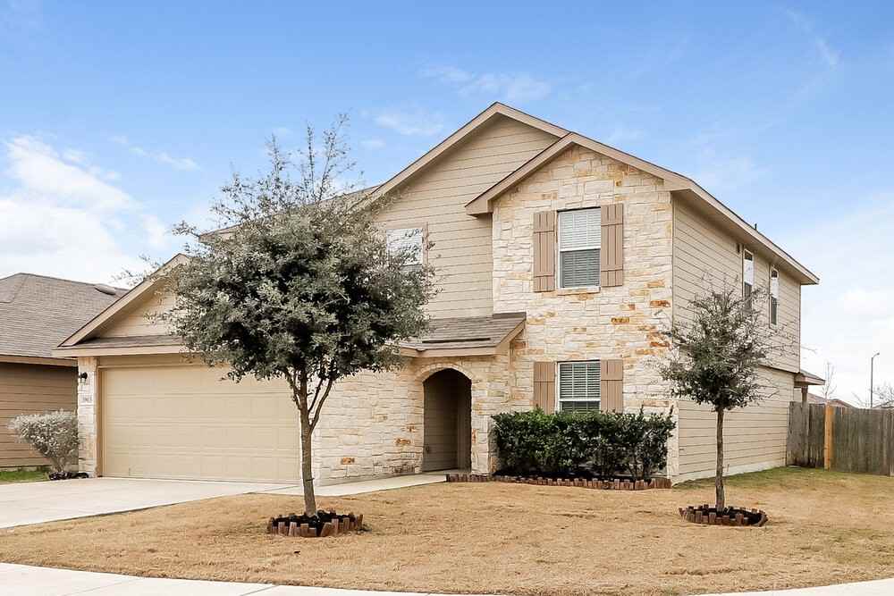 3903 Goliad Frd - Photo 4 of 17