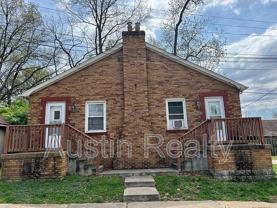 8840 Graceland Ave - Photo 1 of 1