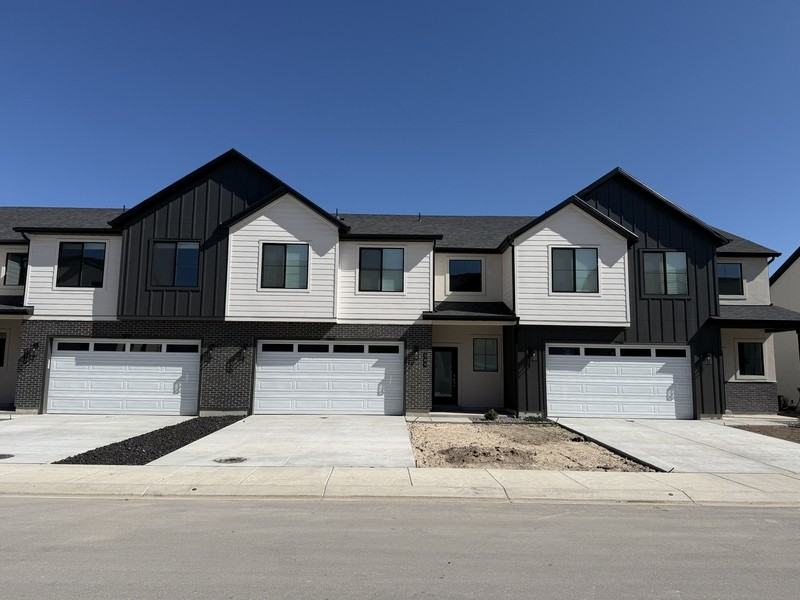 564 Westnorth - Photo 2 of 50