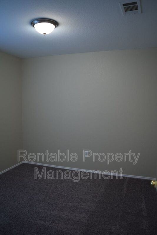 8028 Doreen Ave - Photo 4 of 21