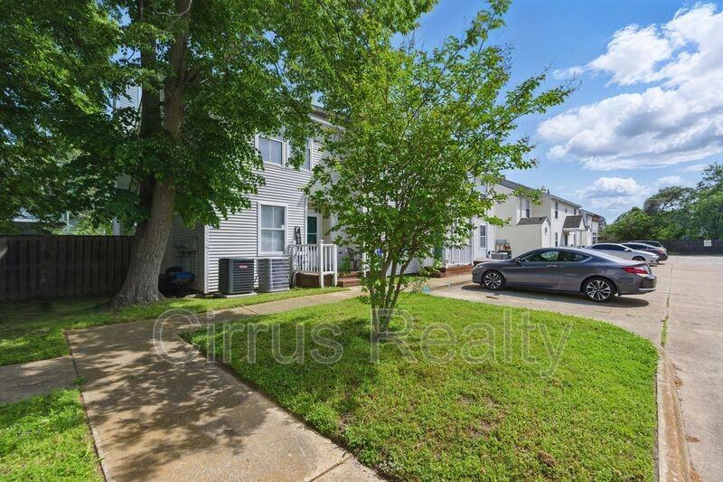 537 Columbia St - Photo 2 of 21