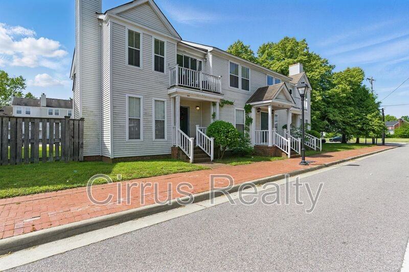 537 Columbia St - Photo 3 of 21