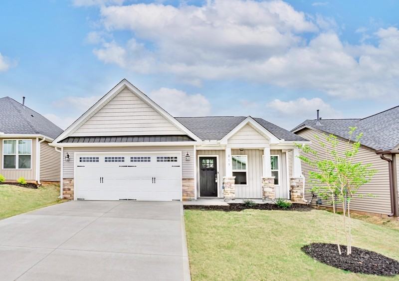 819 Marple Pl
