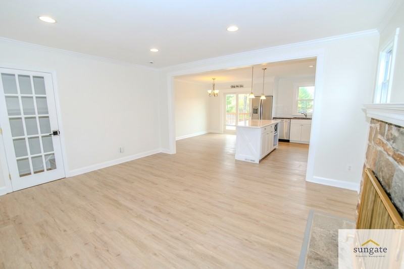 6510 Kriel St - Photo 3 of 30