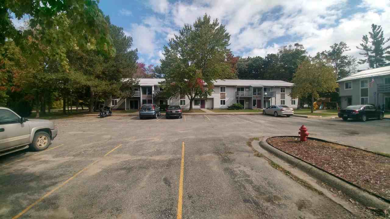 Whispering Winds Apartments - Photo 5 of 15