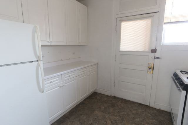 639 W Cornelia Ave #2N - Photo 2 of 20