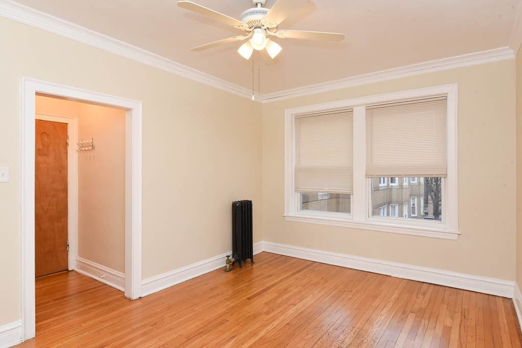 4826 West Addison Street #2W - Photo 7 of 16