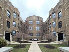 633 W Cornelia Ave #3E - Photo 1 of 1