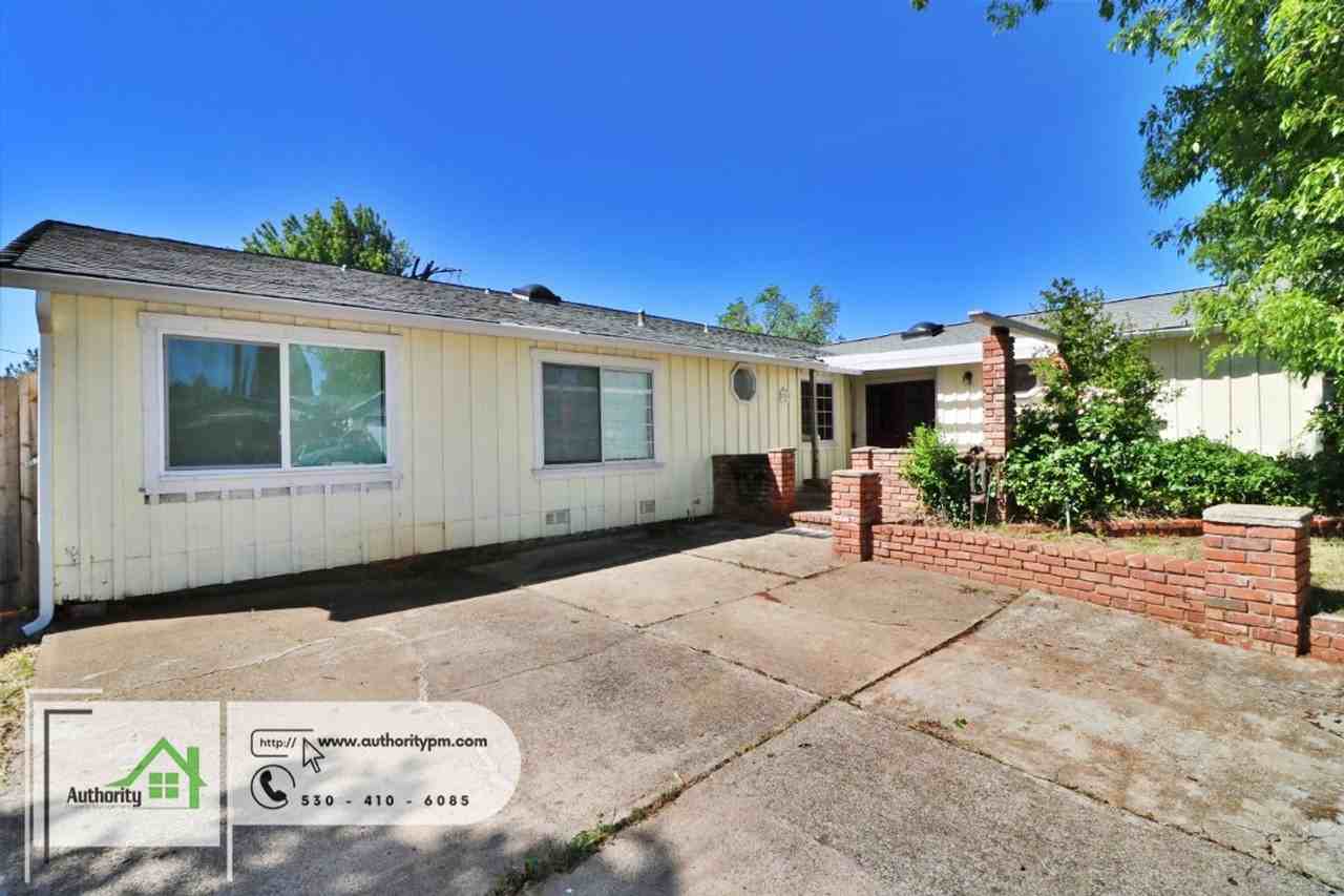 2353 Jonquil Way - Photo 3 of 50