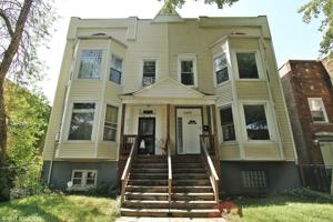 featured image of 6422 S Rhodes Ave