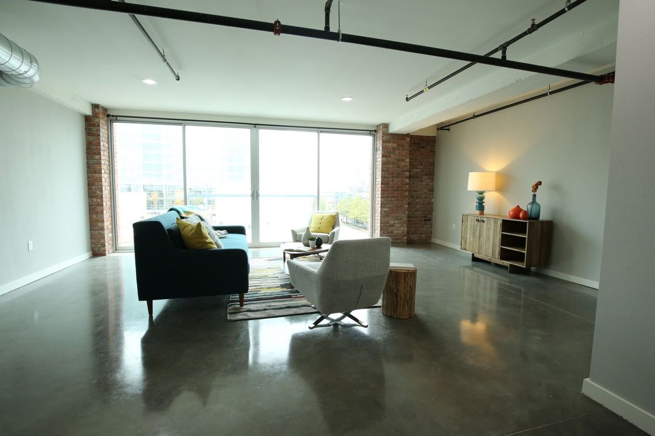 Jacobs Lofts on 1st - Photo 4 of 9