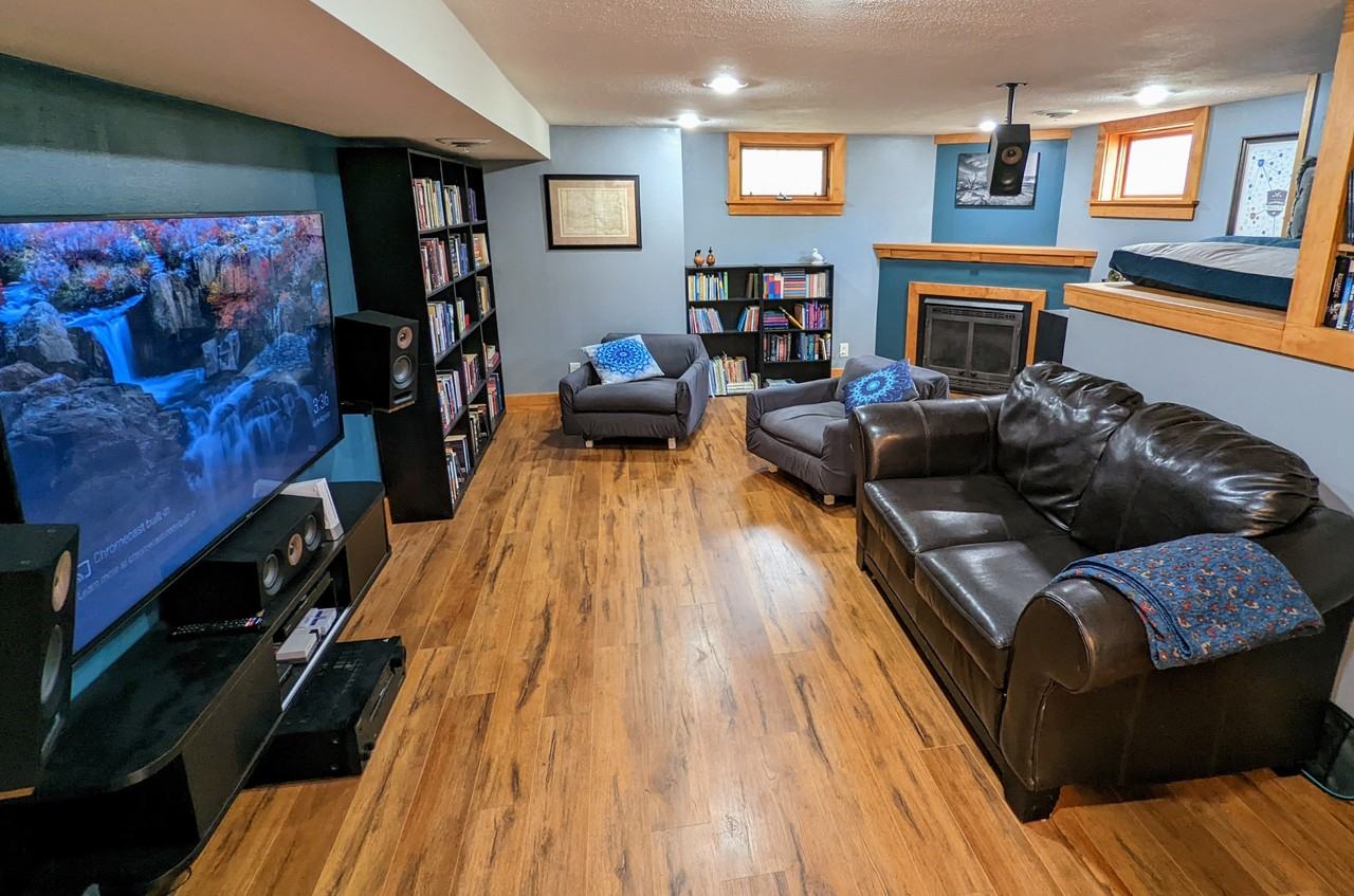 1611 9th St - Photo 6 of 34