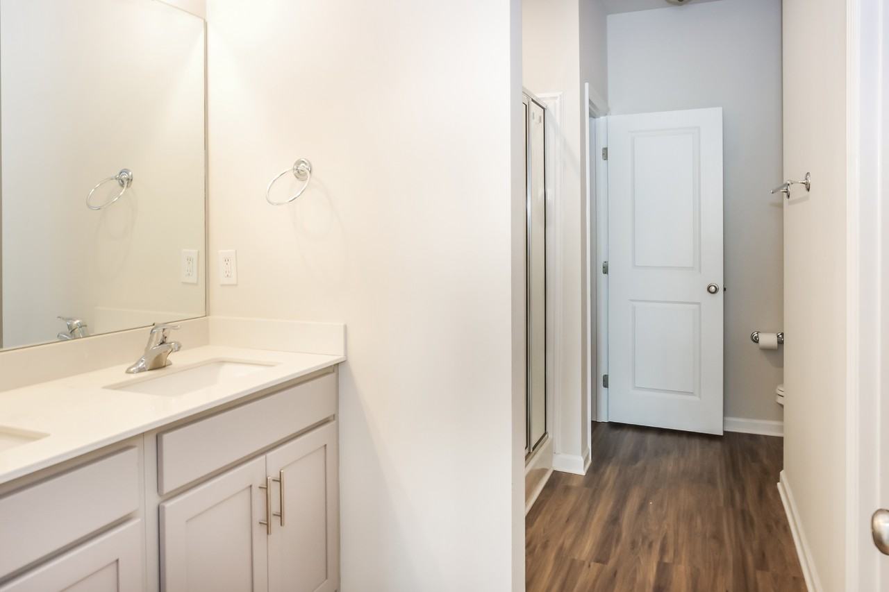 12917 Tallulah Dr - Photo 5 of 6