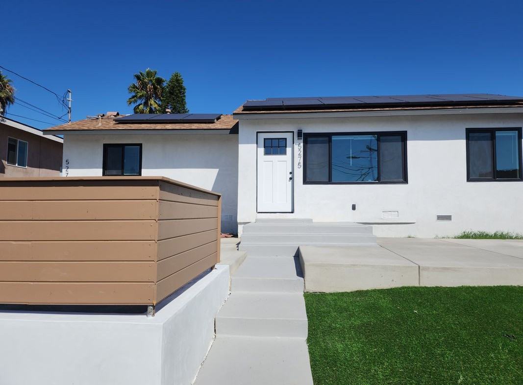 5275 Reynolds St - Photo 2 of 9