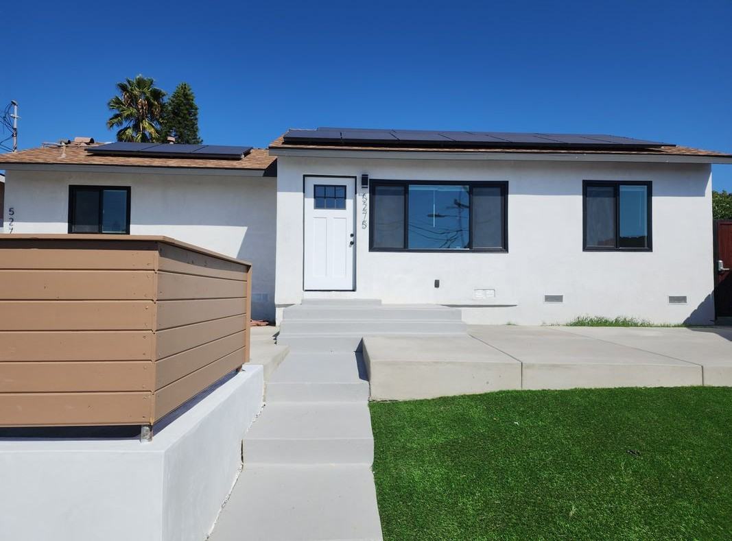 5275 Reynolds St - Photo 3 of 9