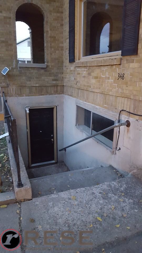 348 N 1000 W - Photo 2 of 25