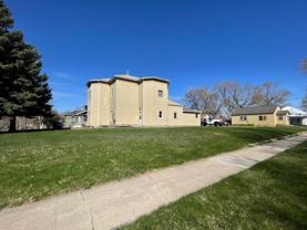 420 E 6th - Photo 1 of 1