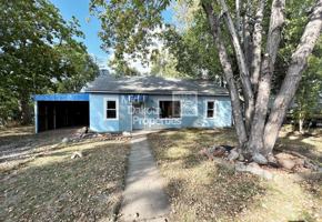featured image of 216 E 11th Ave