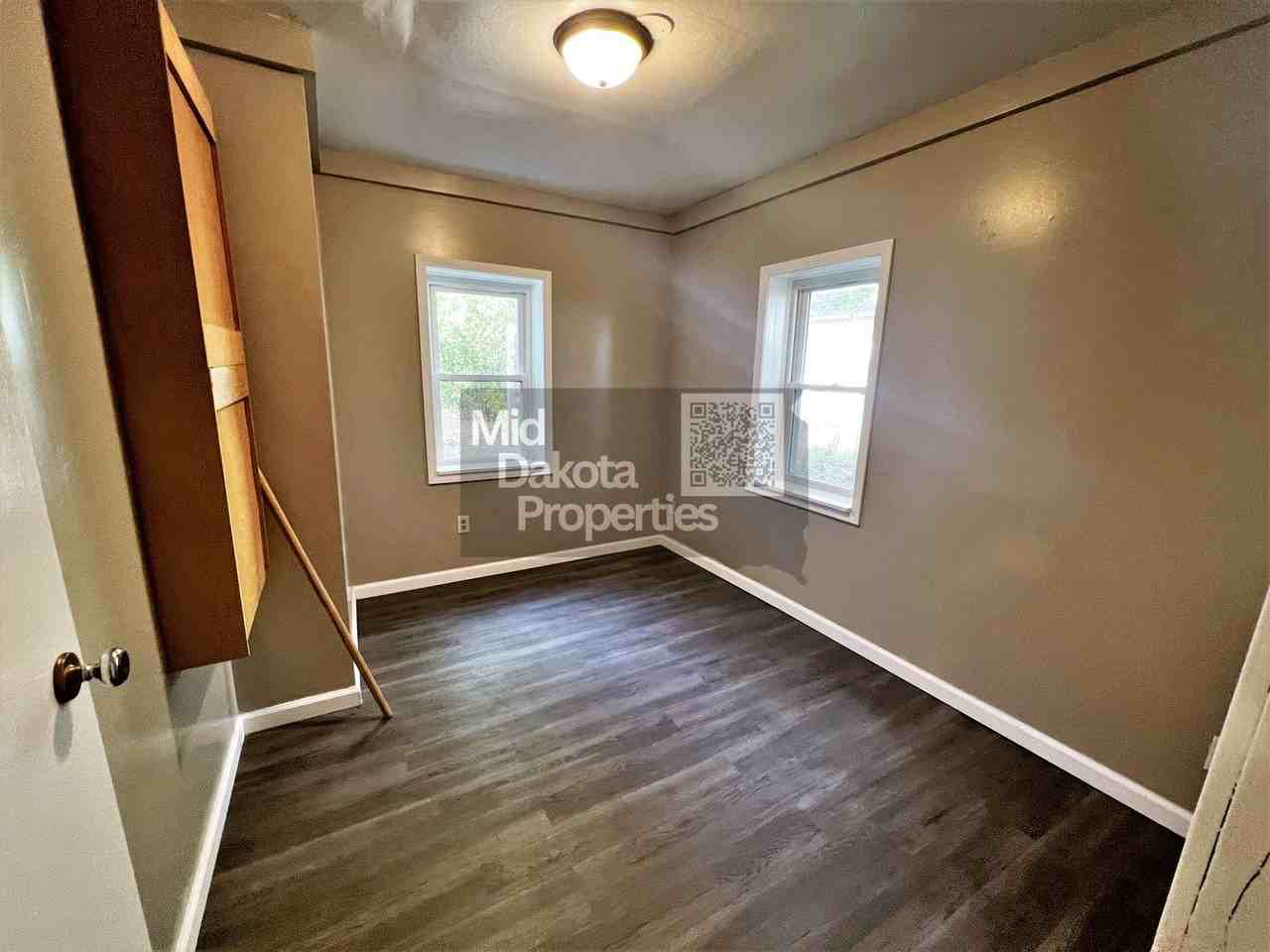 216 E 11th Ave - Photo 6 of 13