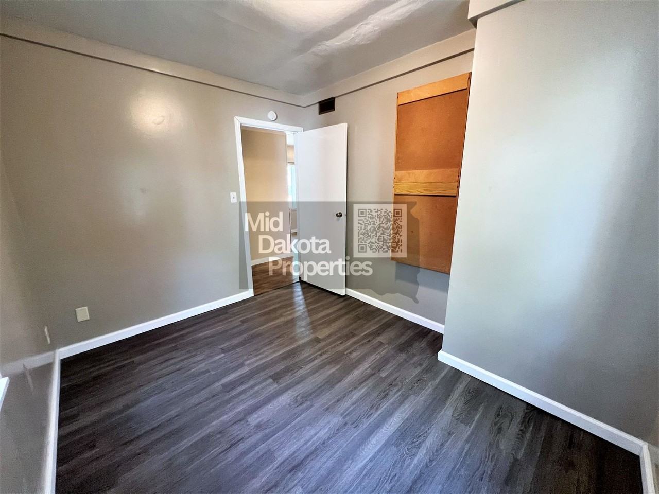 216 E 11th Ave - Photo 7 of 13