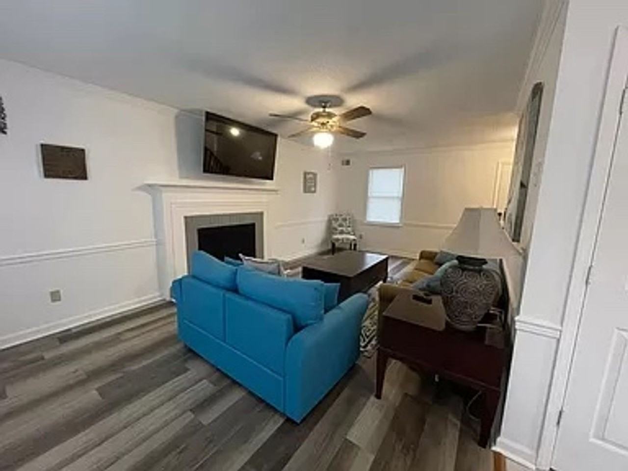 3 Crescent Ln - Photo 4 of 17
