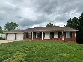 204 N Oakgrove Ext - Photo 1 of 1