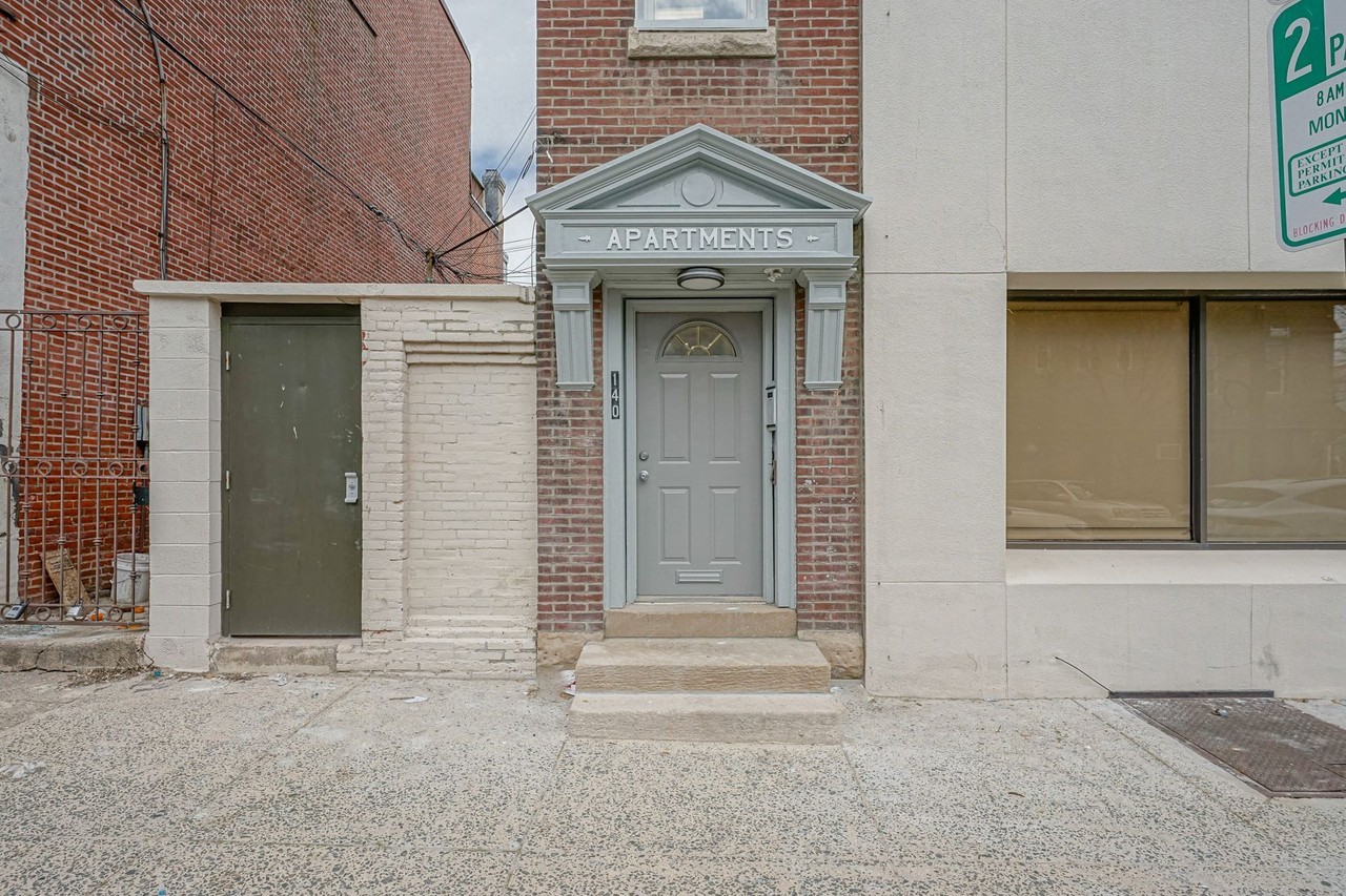 2444 S Broad St (1-5) - Photo 4 of 19