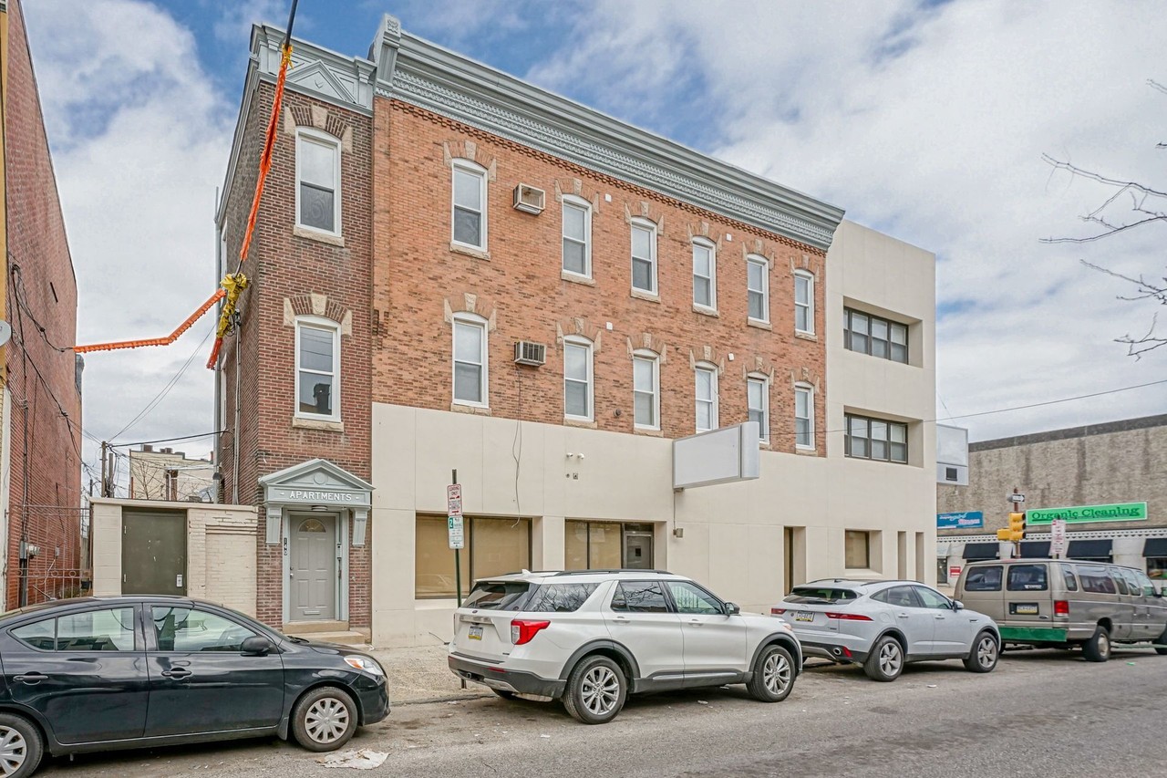 2444 S Broad St (1-5) - Photo 5 of 19