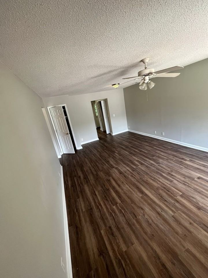 807 Ash Street Ext - Photo 6 of 12