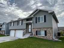7825 Yankee Woods Dr - Photo 1 of 1