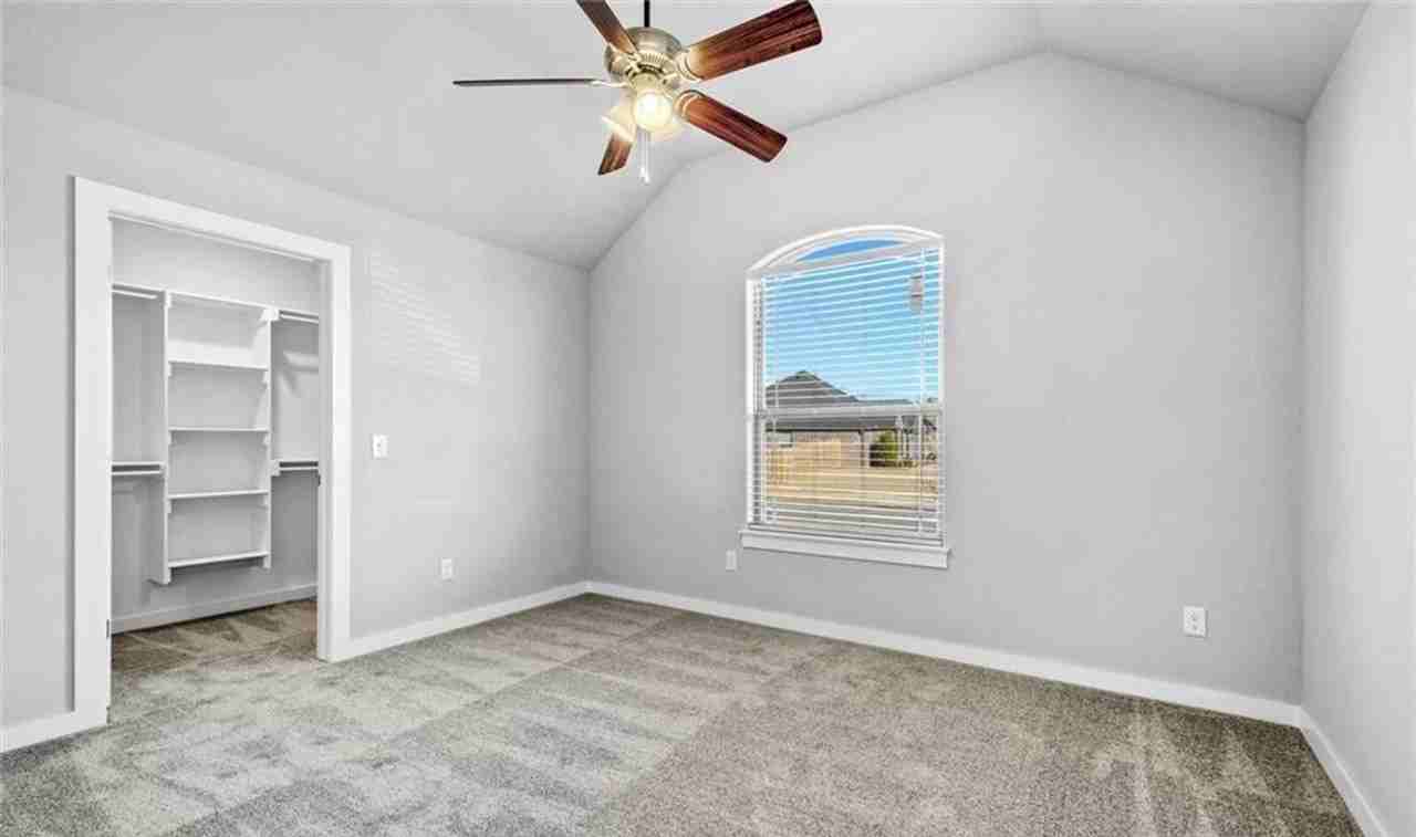818 Copper St - Photo 7 of 9