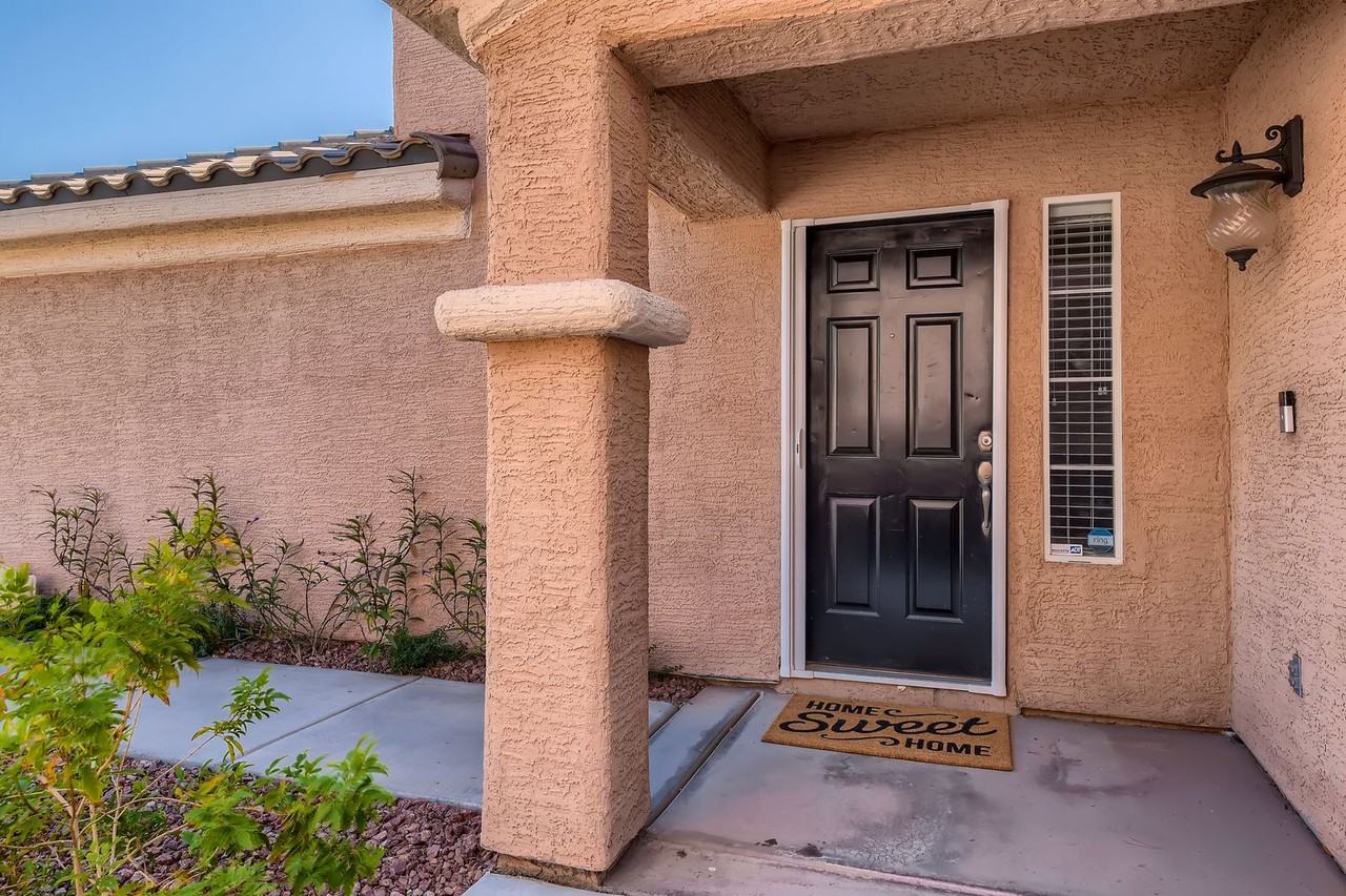 1517 Calle Montery St - Photo 2 of 36
