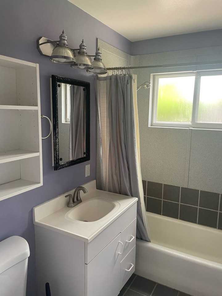 805 Onyx Ct - Photo 7 of 8