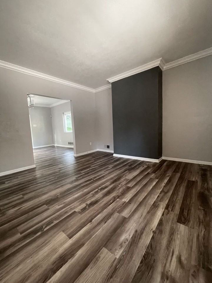 1 Arnold St - Photo 4 of 13