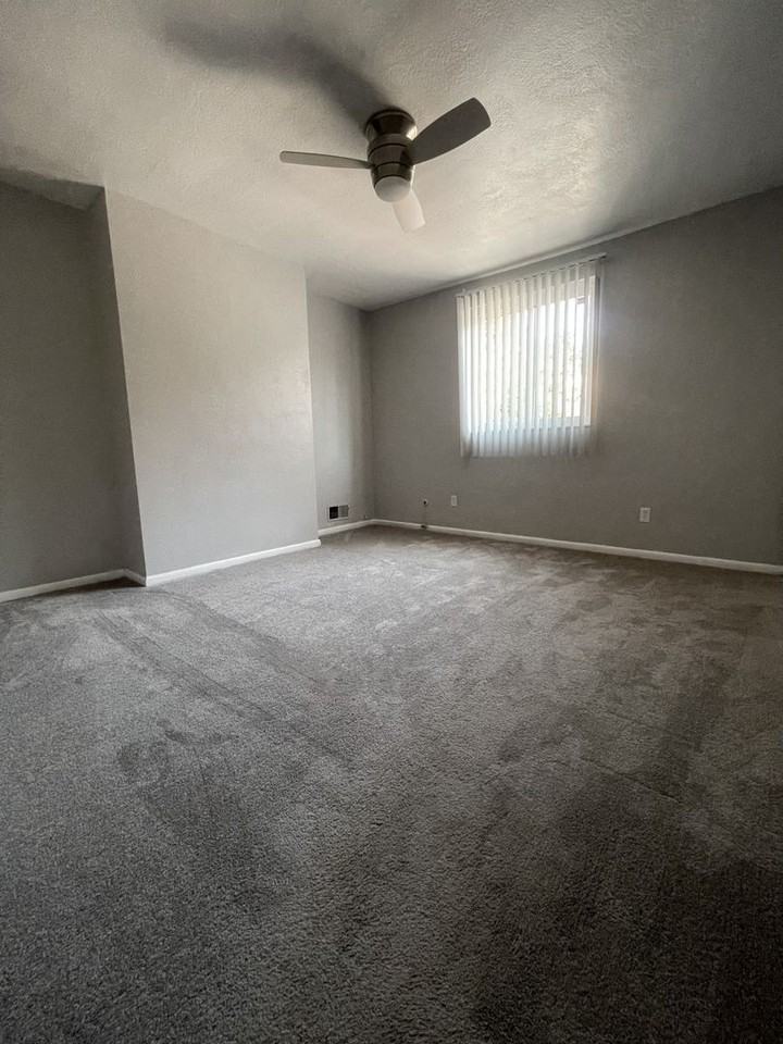 1 Arnold St - Photo 5 of 13